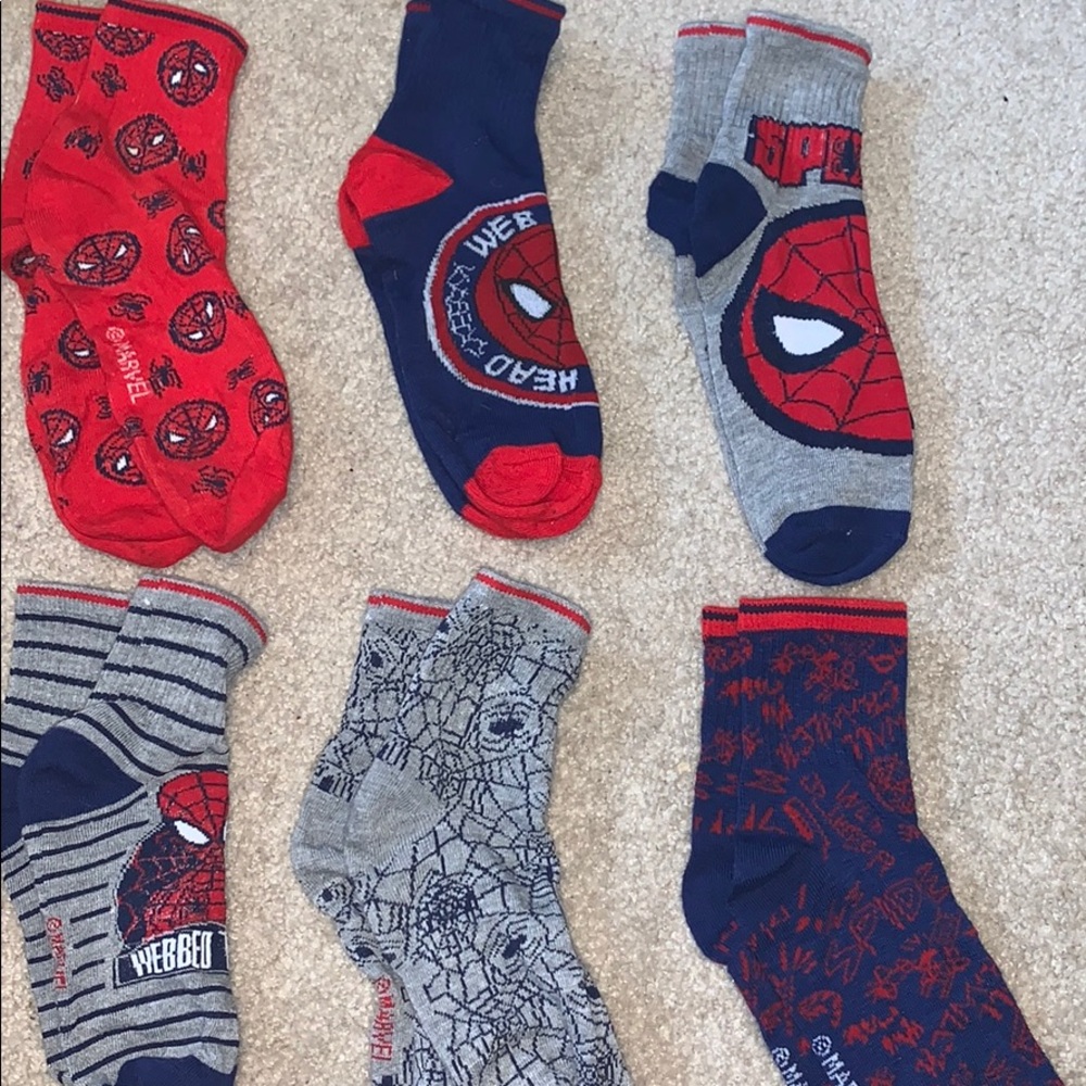 MAKE OFFER!! Kids Spiderman sock set